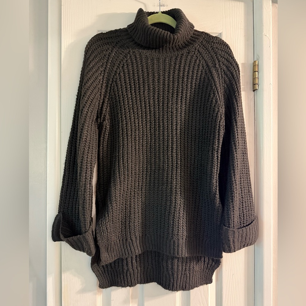 NWOT Black Women’s Sweater